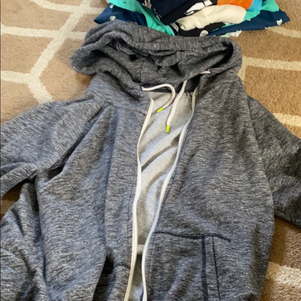American eagle zip up